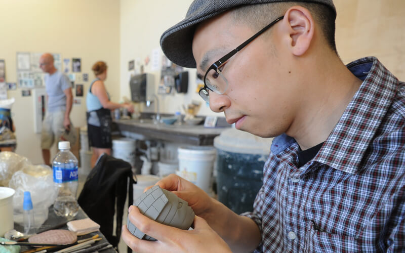 Student in Art Class 800 500px