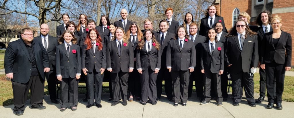 Concert Choir Tour Photo 2022 Cropped