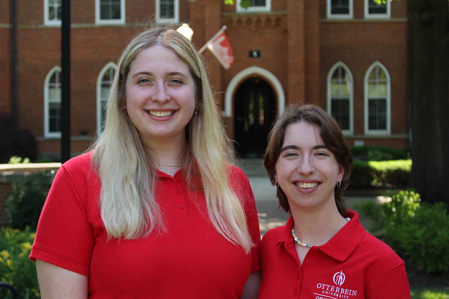 Abbie Long and Marina Gaskill Orientation Leaders